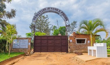 Ntibikwiye kubona umwana mu mapingu no muri Mabusu" Mugabo Francois ".