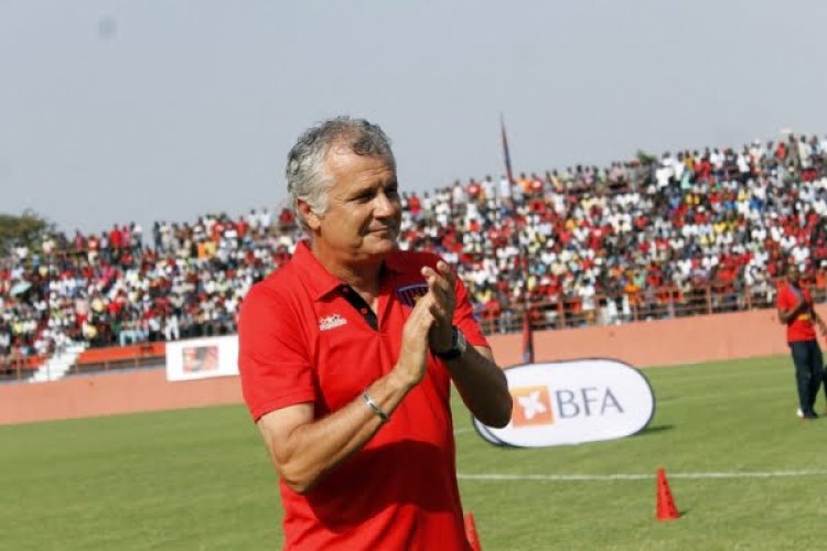 Breaking news: Umutoza wa Simba amaze kwirukanwa.