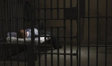 Pasiteri wari ufunze kubera gucuruza Urumogi yaguye muri Gereza