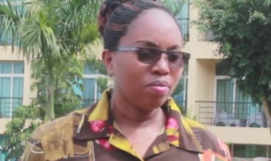 "Imitangire  mibi ya Service niyo ntandaro yo kutesa imihigo" Mayor Nathalie