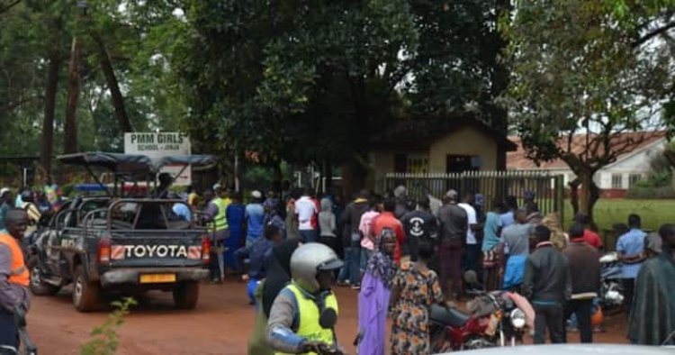 Umwalimu wigishaga abanyeshuri ubutinganyi yatawe muriyombi na Polisi