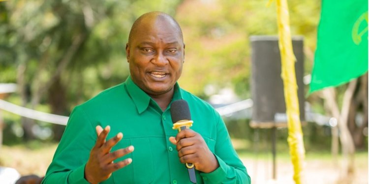 Abaminisitiri umunani bananiwe gukemura ikibazo cya Pariki