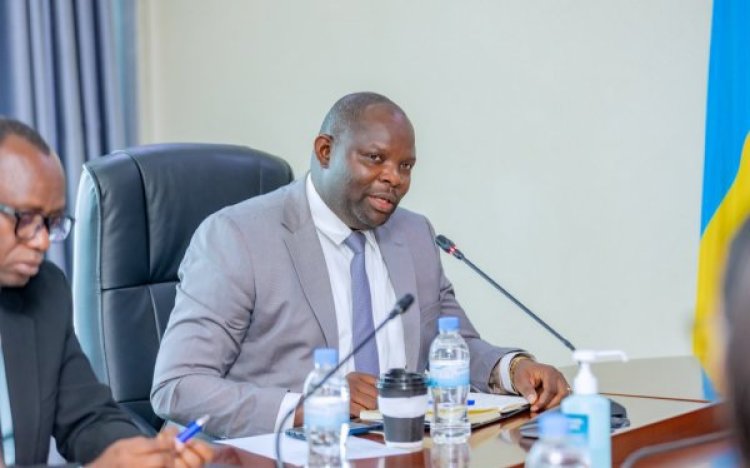 "Ntabwo twemera uburyo bwose bwo kuboneza urubyaro bwatuma ikiremwamuntu gihungabanywa, Pasiteri Ndayizeye"