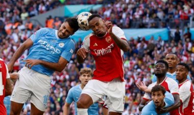 Mwakoze cyane Arsenal., Perezida Kagame yishimira intsinzi