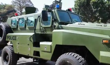 Al Shabaab yishe abapolisi batandatu muri Kenya